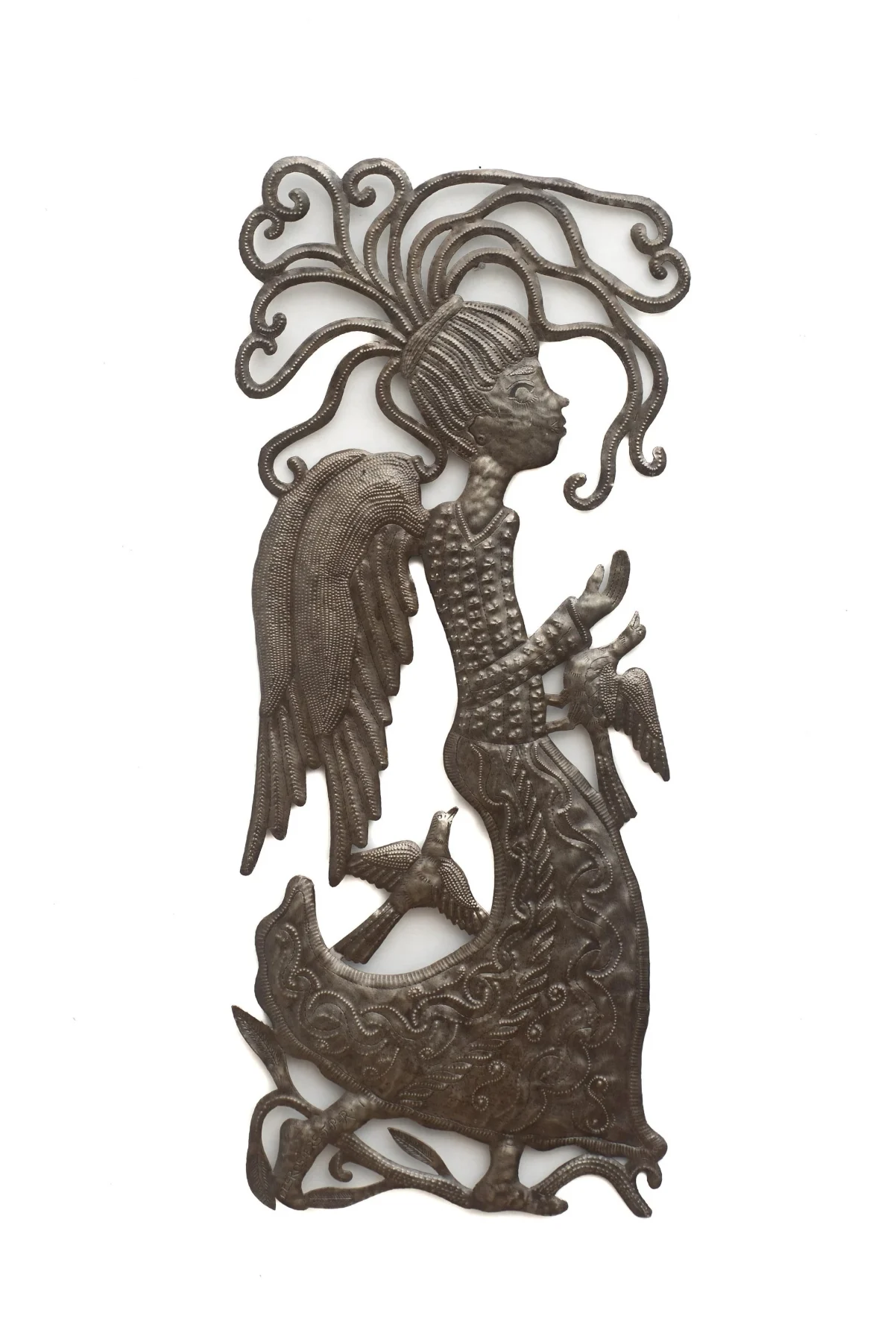 Hand-cut Metal Art Sculpture